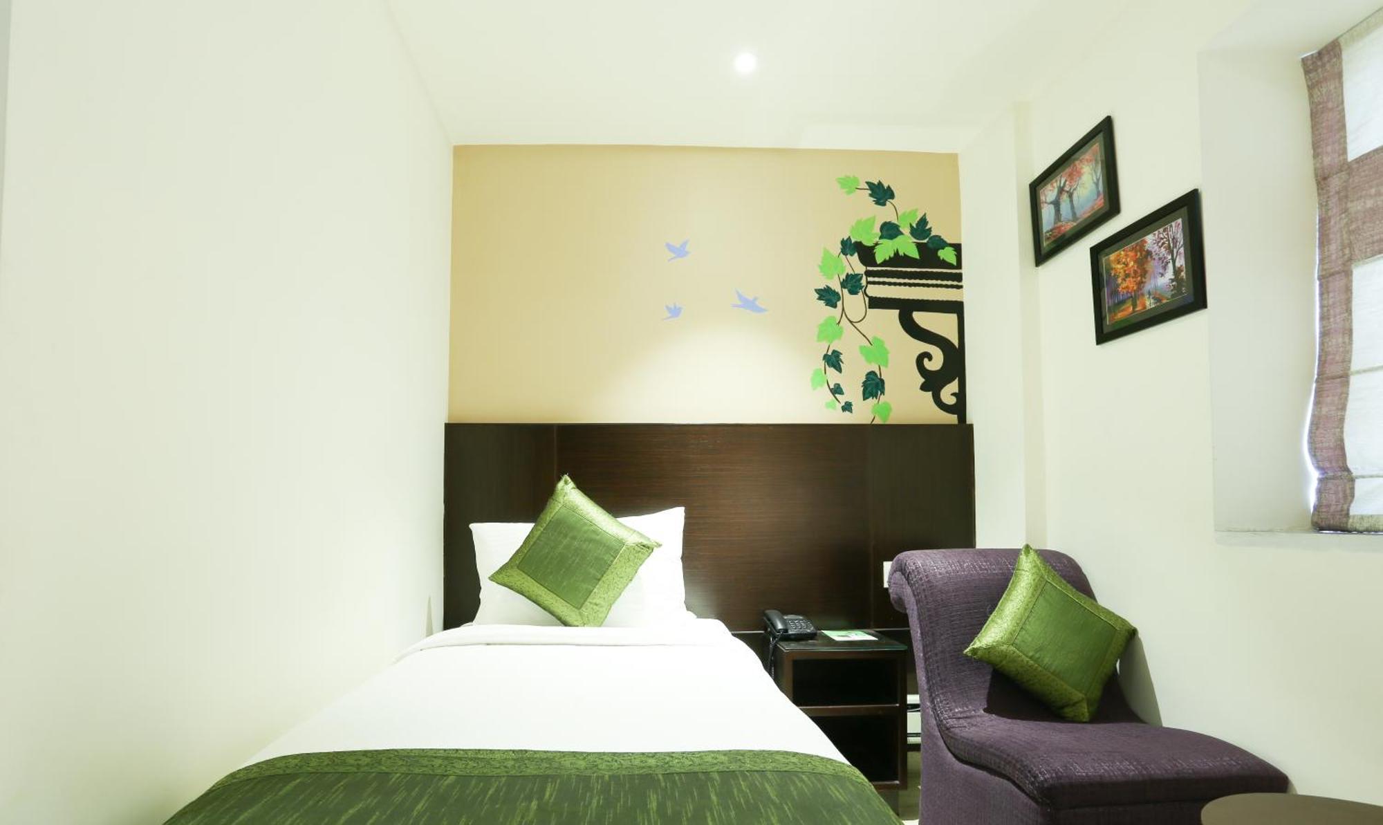 Hotel Treebo C Plaza Vijayawāda Exterior foto